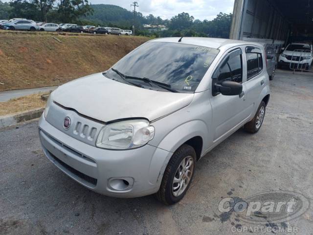 2013 FIAT UNO 