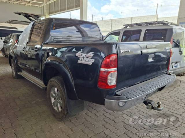 2014 TOYOTA HILUX CD 