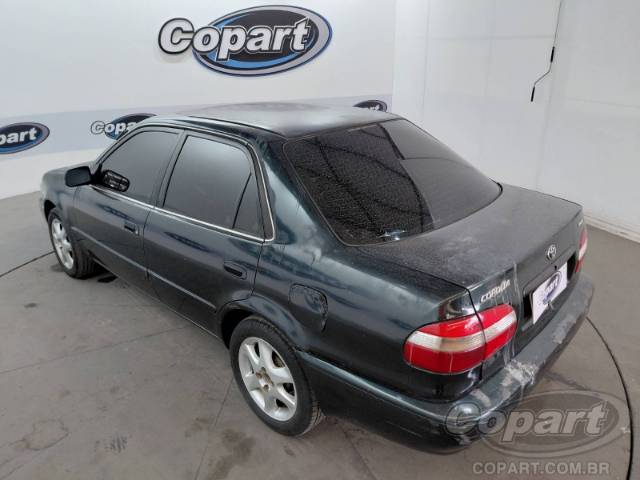 2001 TOYOTA COROLLA 