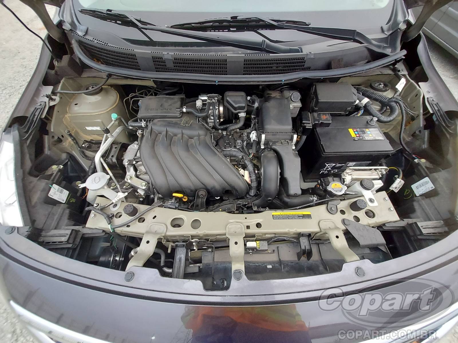 Foto 7 de 10: 2019 NISSAN VERSA