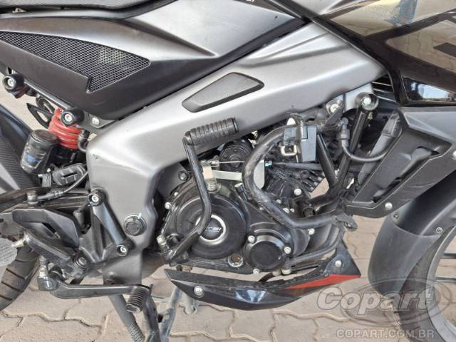 2026 BAJAJ DOMINAR 