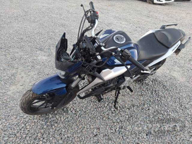 2026 HONDA CB 300F 