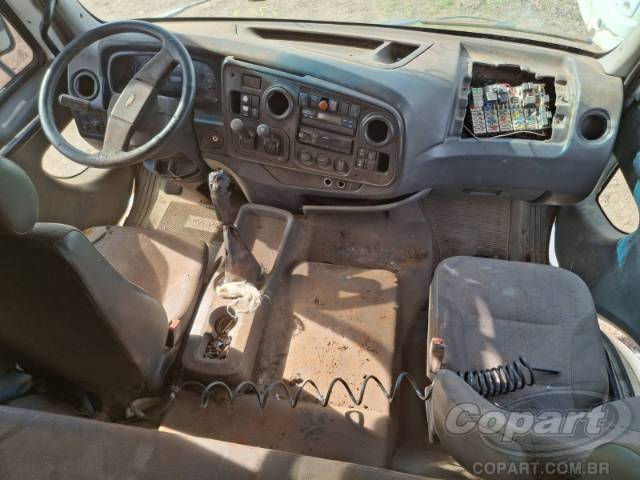 2013 FORD CARGO 1933 