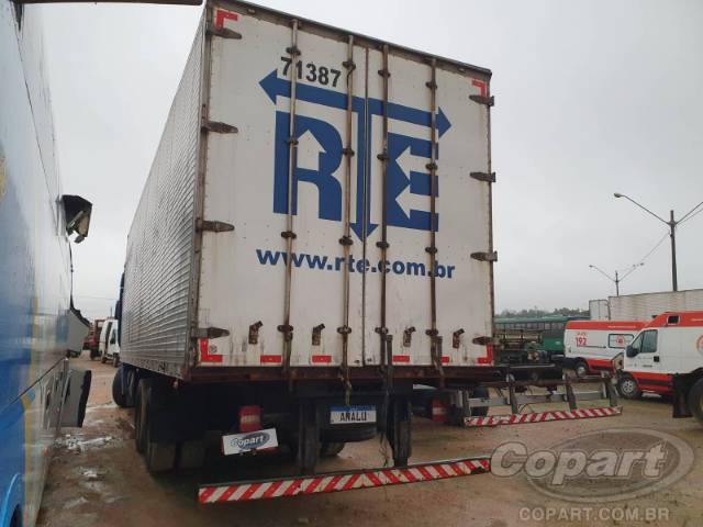 2009 VOLKSWAGEN CONSTELLATION 