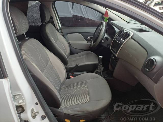 2017 RENAULT LOGAN 
