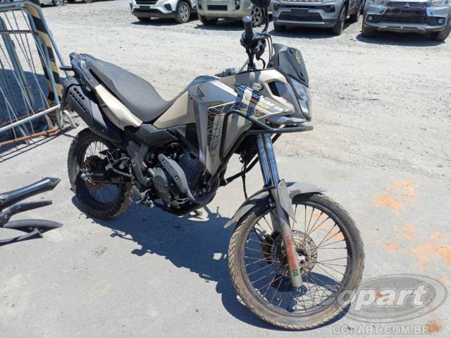 2025 HONDA XRE SAHARA 300 