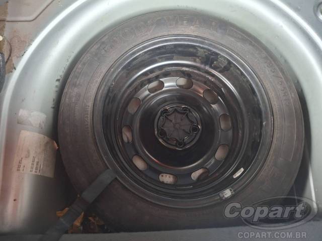2009 VOLKSWAGEN FOX 
