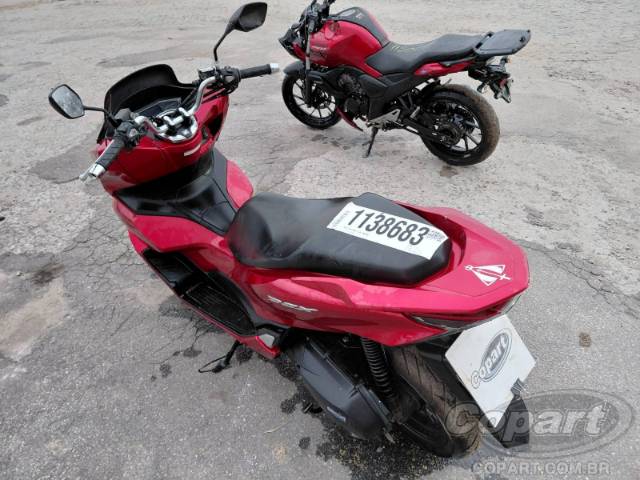 2025 HONDA PCX 