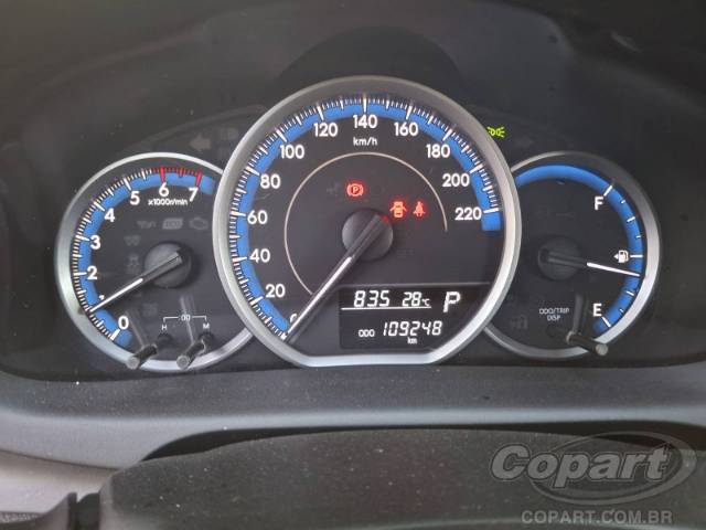 2020 TOYOTA YARIS SEDA 