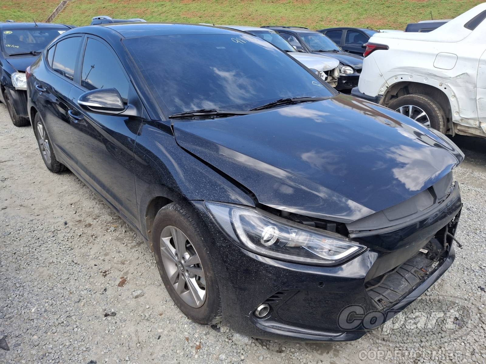 Veículo Hyundai Elantra Hyundai Elantra Flex 2.0 16V 2017 Pequena Monta 2017 em leilão