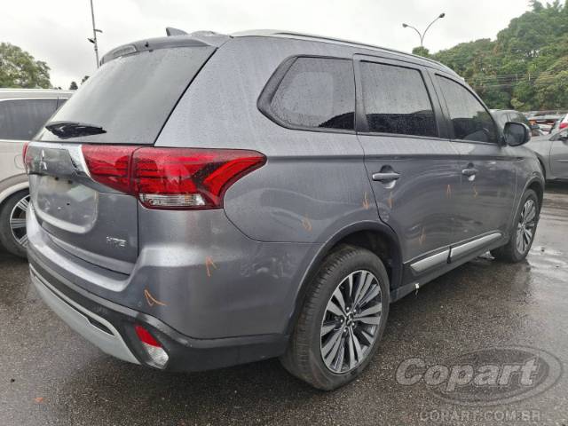 2022 MITSUBISHI OUTLANDER 