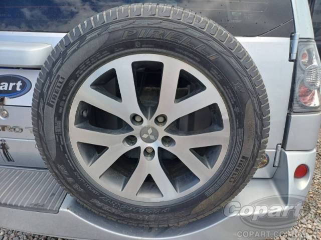 2015 MITSUBISHI PAJERO TR4 