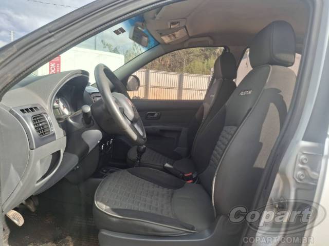 2013 FIAT PALIO WEEKEND 