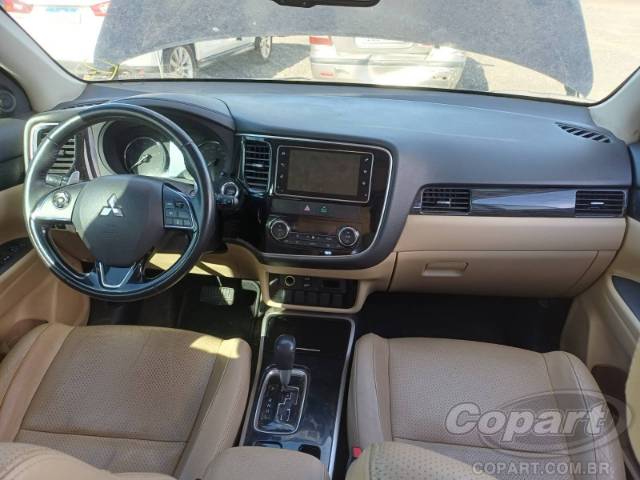 2018 MITSUBISHI OUTLANDER 