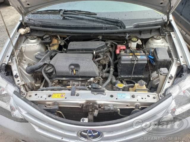 2015 TOYOTA ETIOS SEDA 