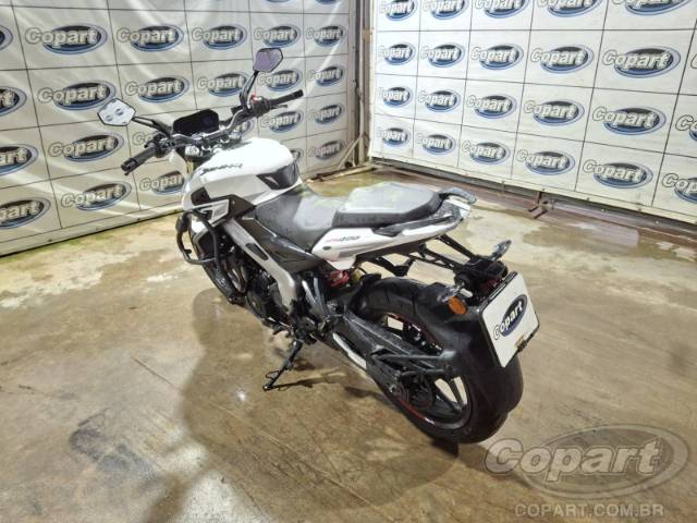2026 BAJAJ DOMINAR 