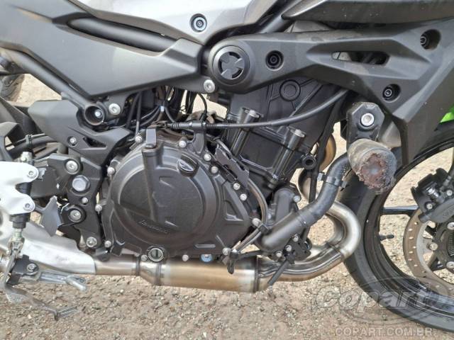 2025 KAWASAKI Z500 