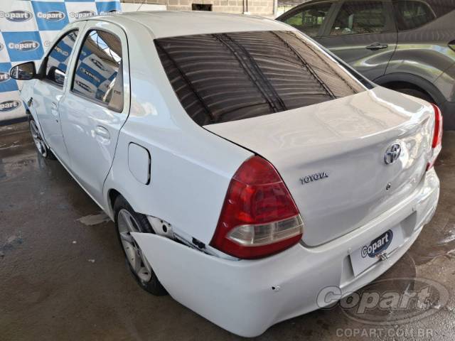 2016 TOYOTA ETIOS SEDA 