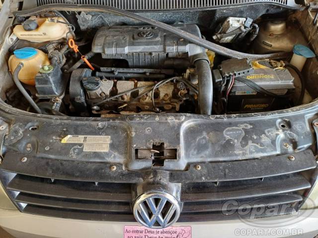 2013 VOLKSWAGEN FOX 