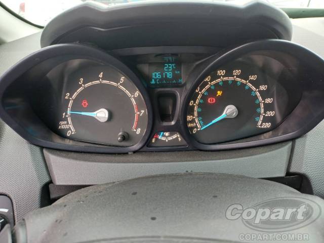 2014 FORD FIESTA 