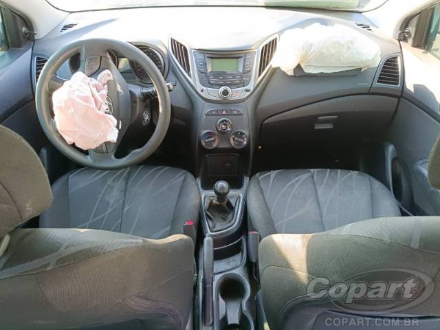 2014 HYUNDAI HB20 