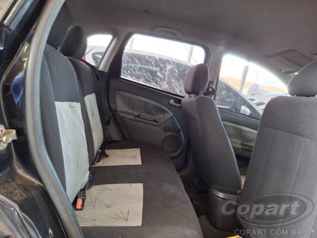 2009 FORD FIESTA 