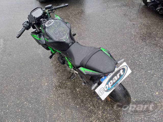 2025 KAWASAKI Z650 