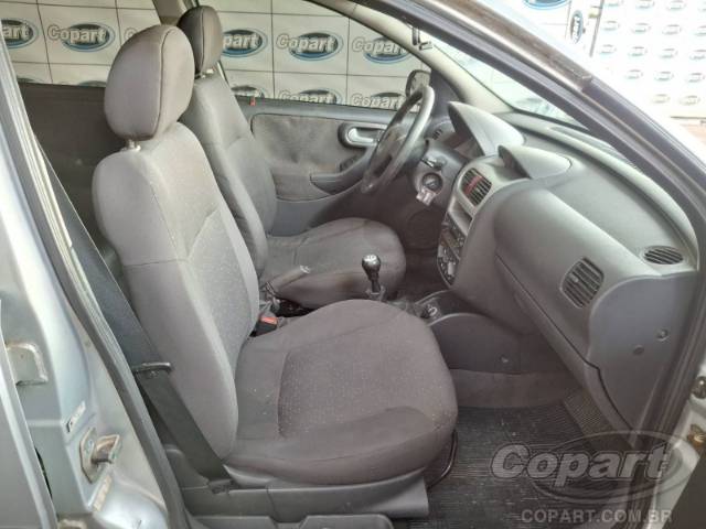 2011 CHEVROLET CORSA SEDAN 