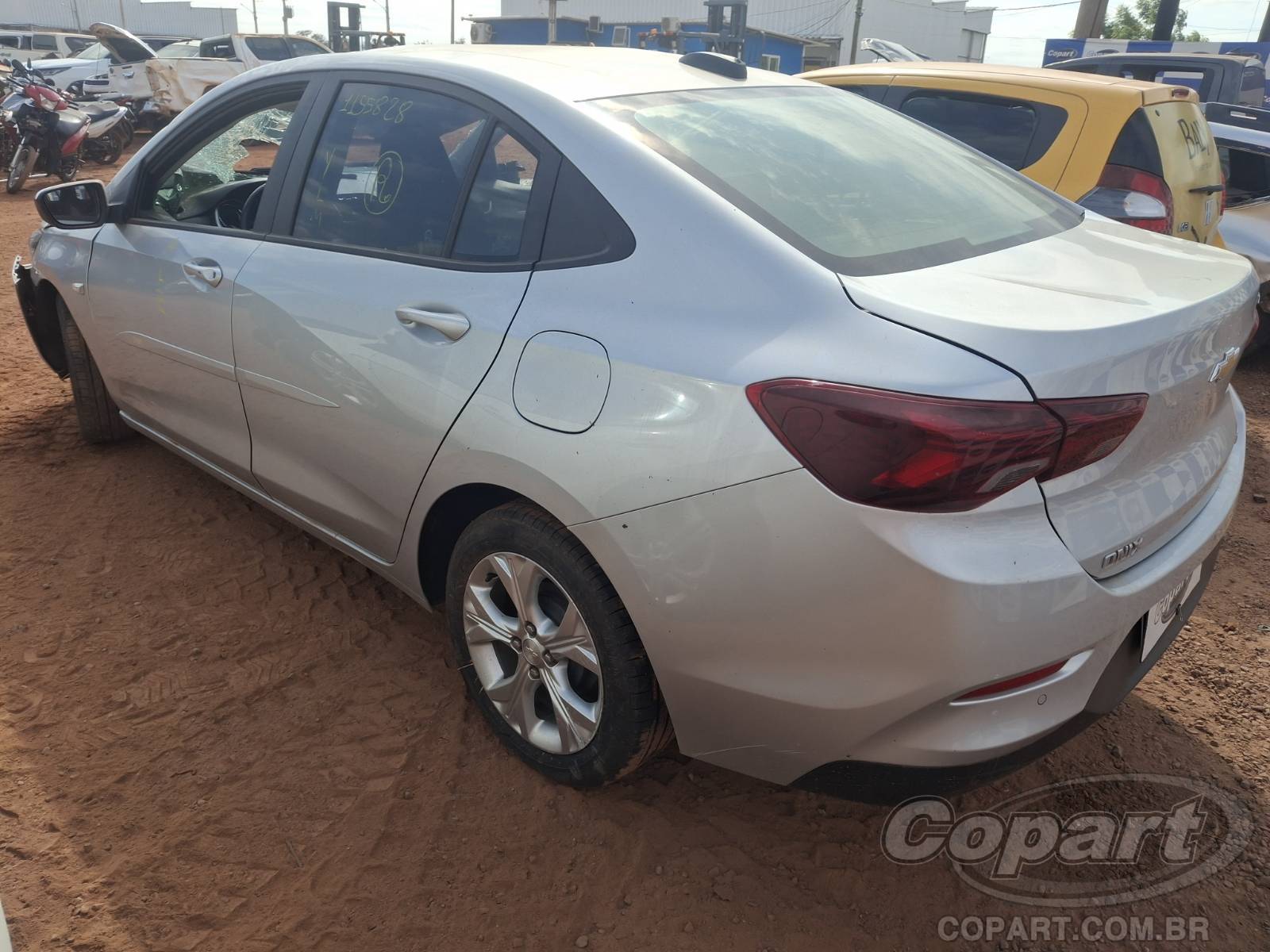 2023 CHEVROLET ONIX PLUS — foto 3 de 10
