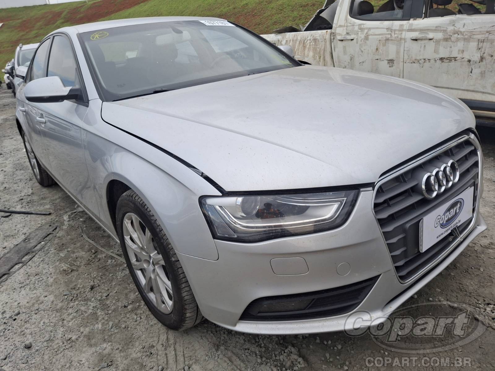 Veículo Audi A4 Audi A4 Ambiente 180 2.0 16V TFSI Turbo 2014 2014 em leilão
