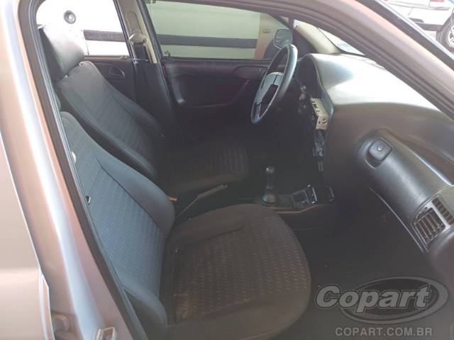 2004 VOLKSWAGEN GOL 