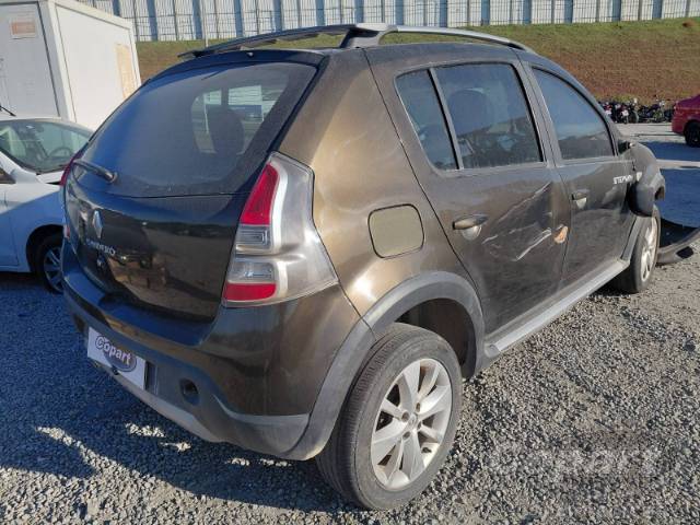 2013 RENAULT SANDERO 