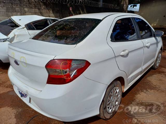 2015 FORD KA SEDAN 