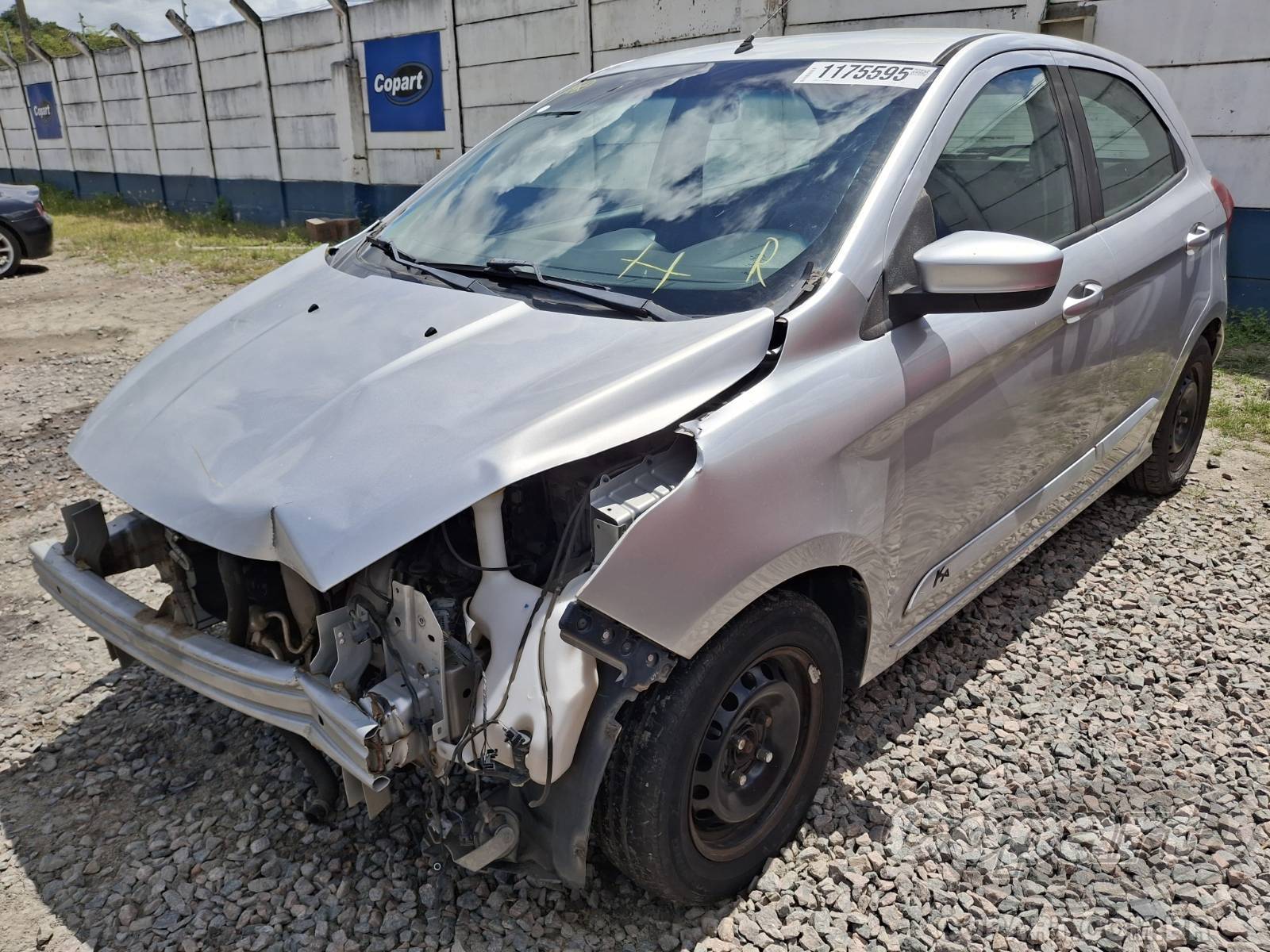 Foto 2: 2016 FORD KA