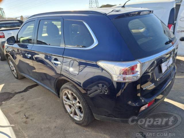 2014 MITSUBISHI OUTLANDER 