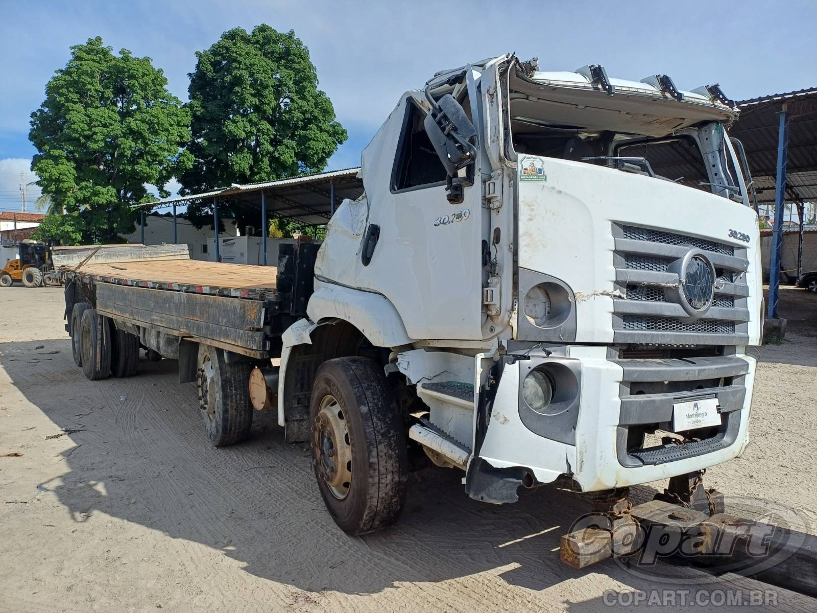 Veículo VOLKSWAGEN Constellation 2022 VOLKSWAGEN CONSTELLATION 30.280 6.9 I6 2023 em leilão