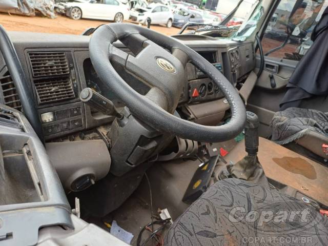 2014 VOLKSWAGEN CONSTELLATION 