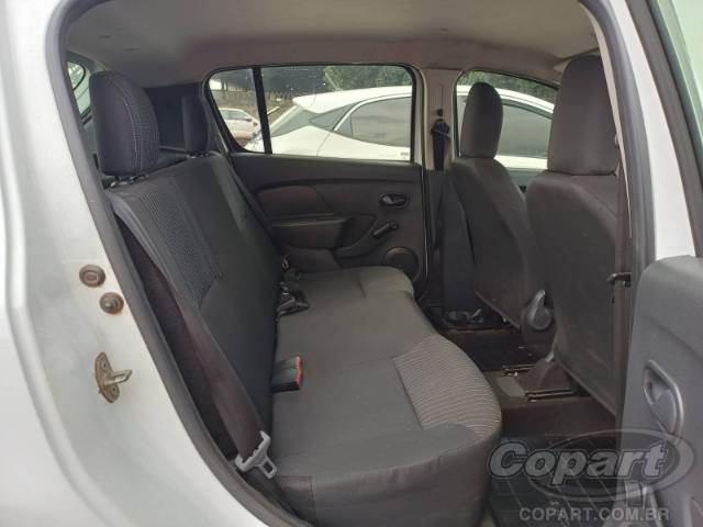 2016 RENAULT SANDERO 