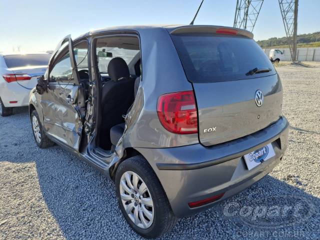 2014 VOLKSWAGEN FOX 