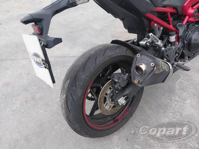2026 KAWASAKI Z900 