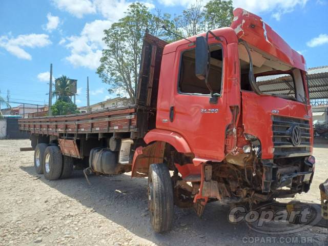 2013 VOLKSWAGEN CONSTELLATION 