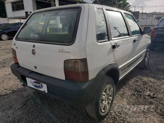 2013 FIAT UNO 