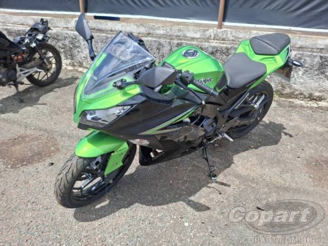 2023 KAWASAKI NINJA 300 