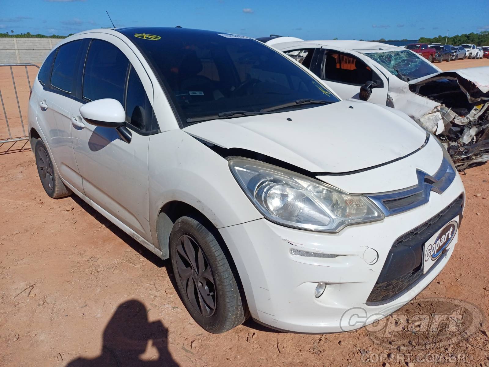 Veículo Peugeot C3 CITROEN C3 2015 - Colisão (Pequena Monta) 2015 em leilão