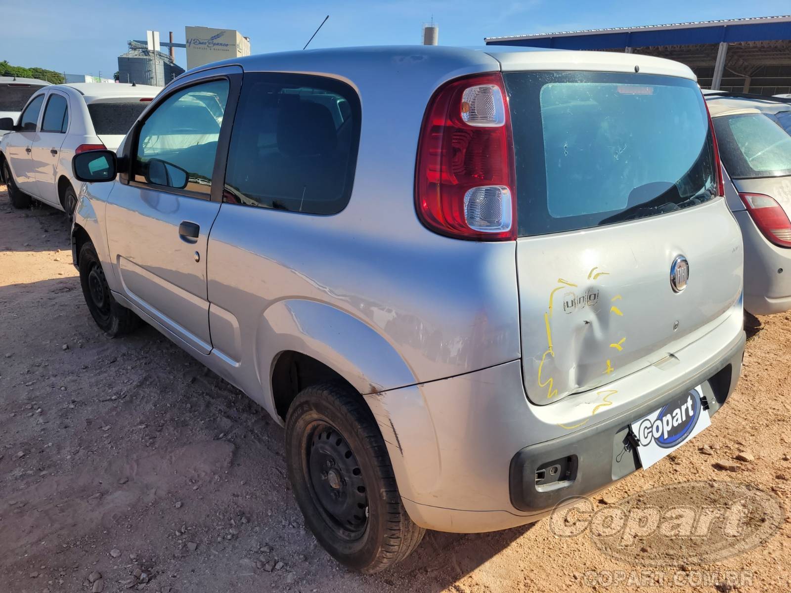 Foto 3: 2013 FIAT UNO