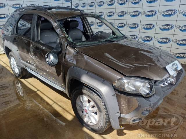 2014 FIAT PALIO WEEKEND 