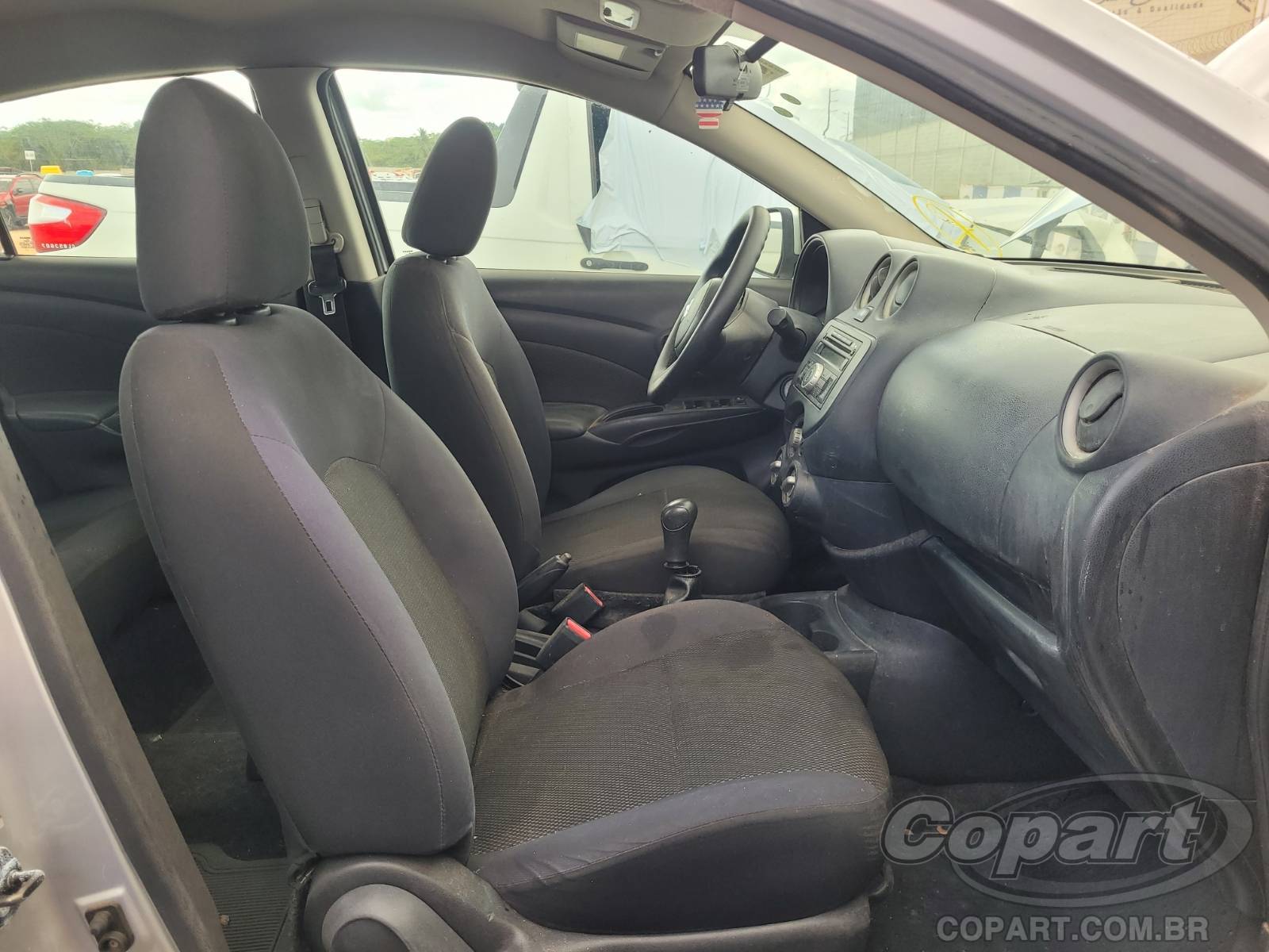 Foto 5: 2012 NISSAN VERSA
