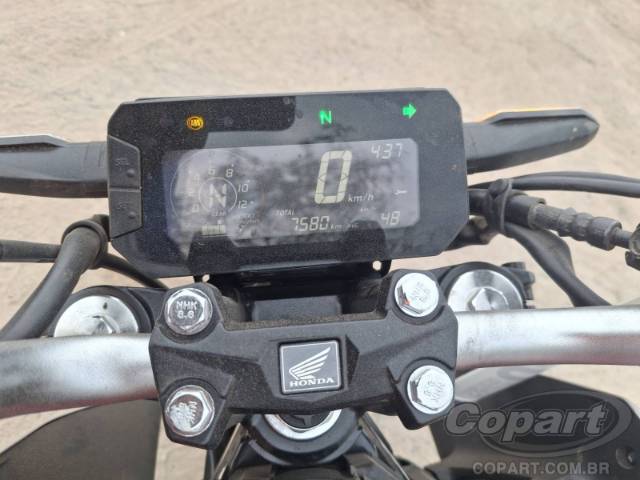 2026 HONDA CB 300F 