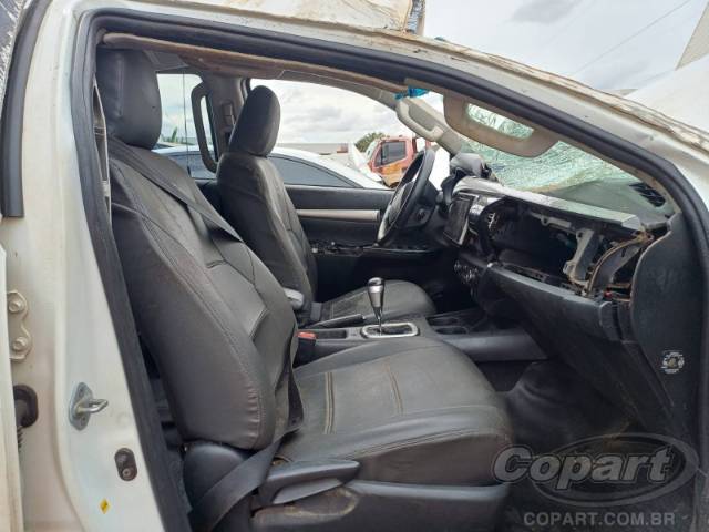 2019 TOYOTA HILUX CD 