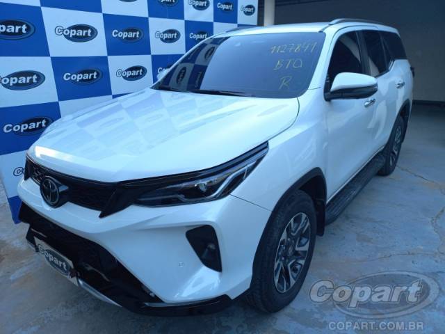 2025 TOYOTA SW4 